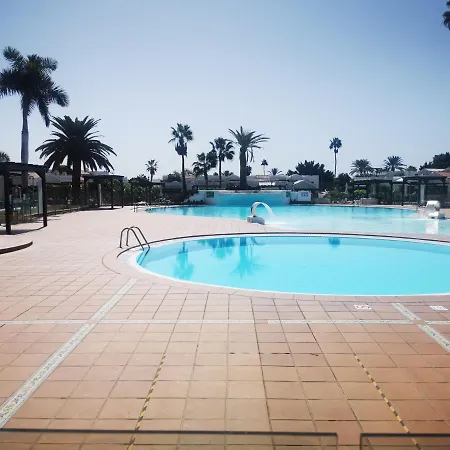منزل للإقامة Private & Sunny Terrace